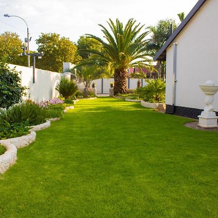 Mint Guesthouse Randfontein 外观 照片